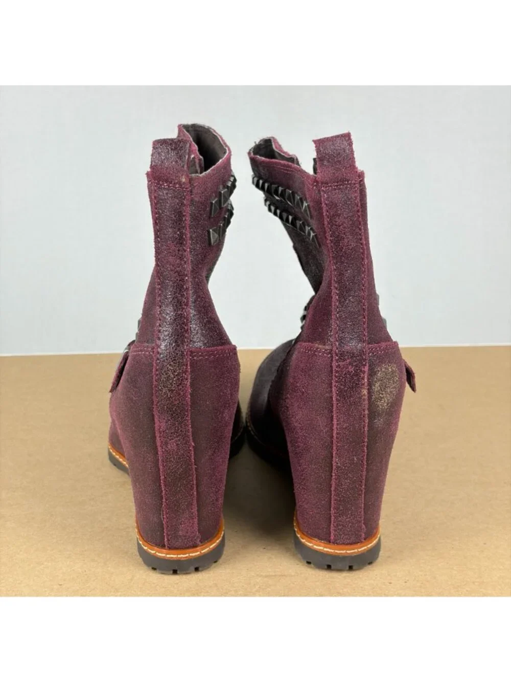 Skechers SKCH+3 Leather Studded Hidden Wedge Boots Womens 9.5 Burgundy Pull On